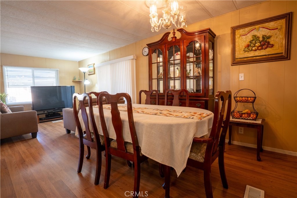 1560 S Otterbein Ave 167 Property Photo 2