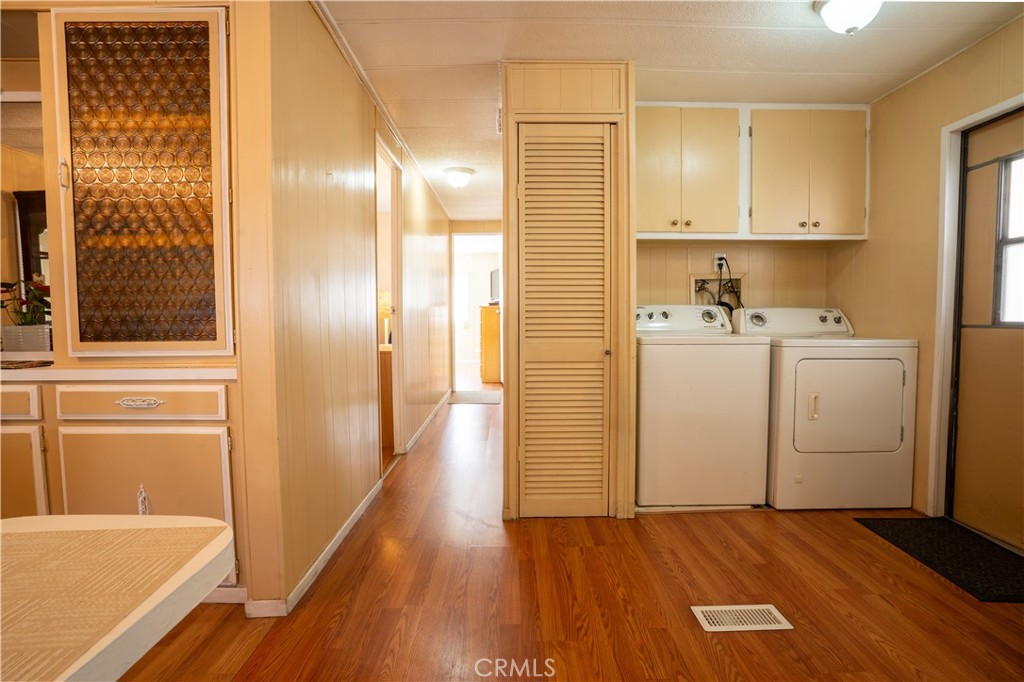 1560 S Otterbein Ave 167 Property Photo 6
