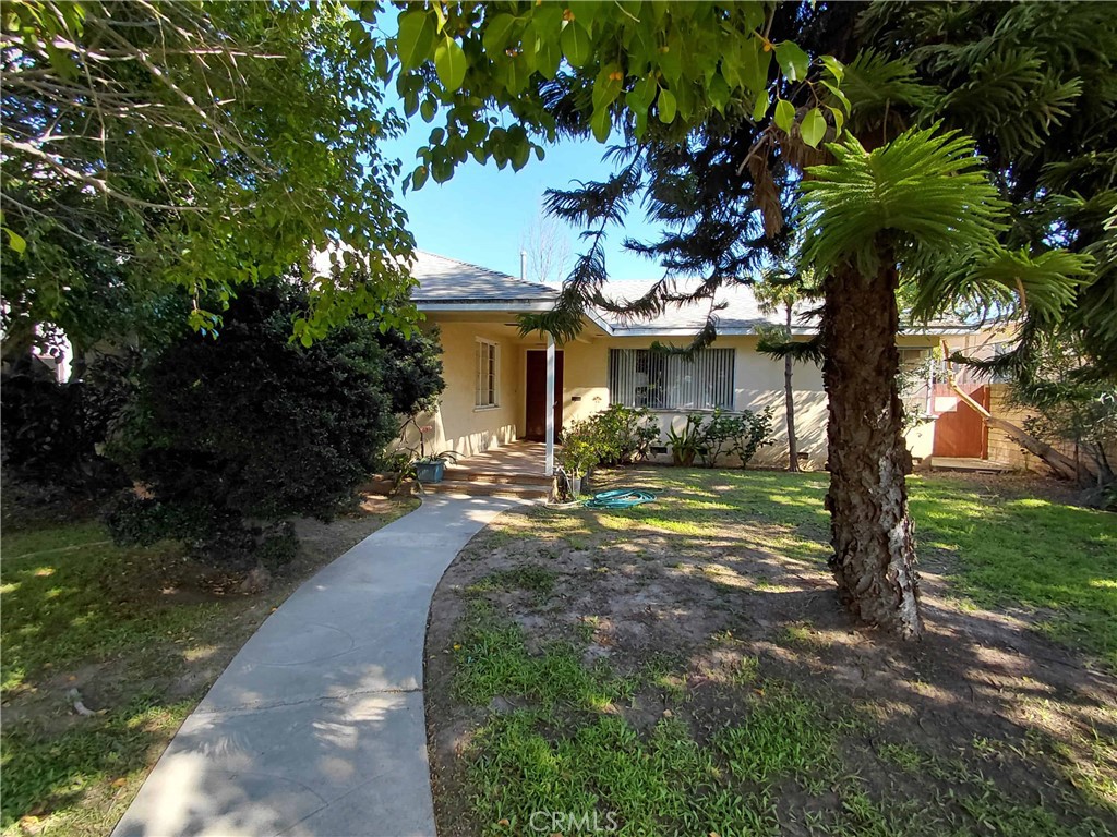 3908 Elm Avenue Property Photo 1