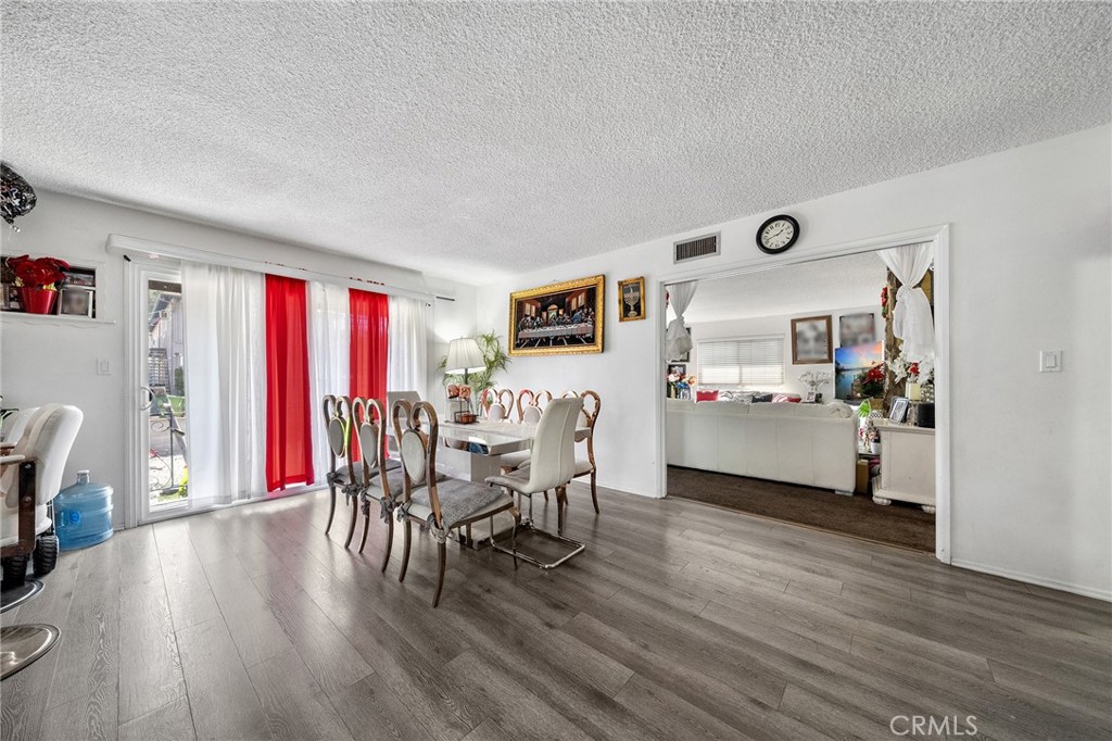 3823 Stockbridge Property Photo 16
