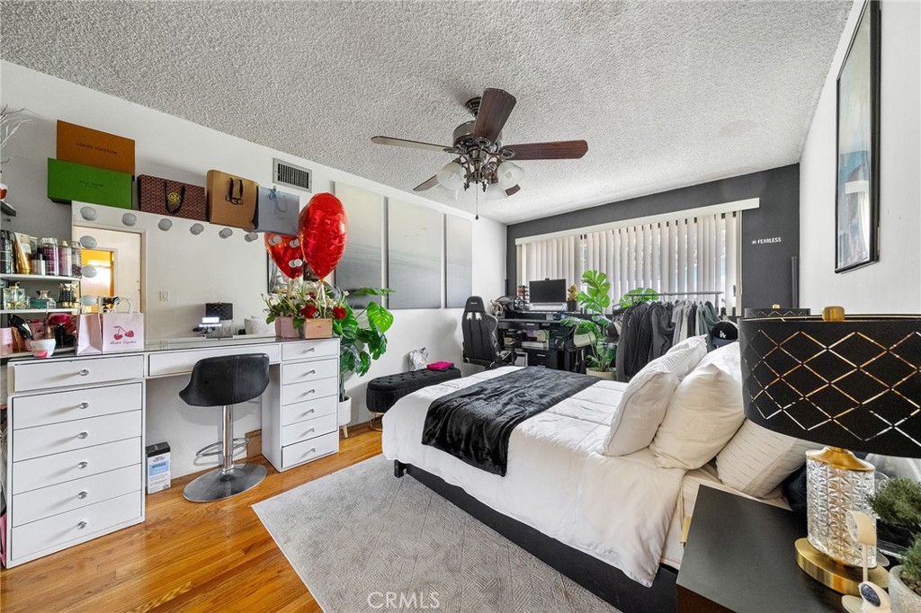 3823 Stockbridge Property Photo 25