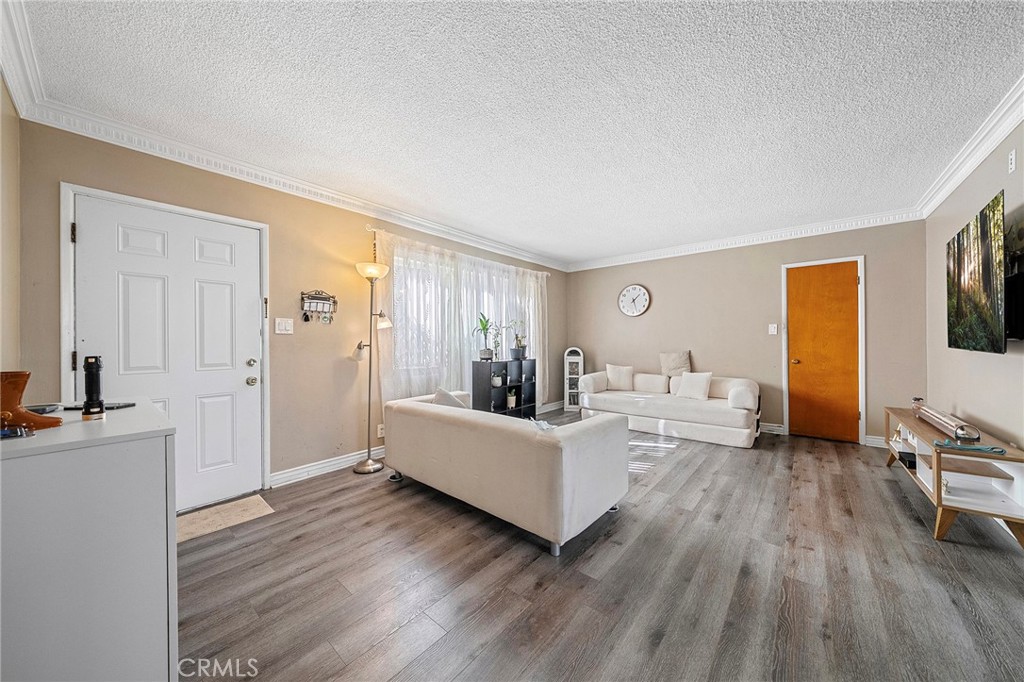 3823 Stockbridge Property Photo 33