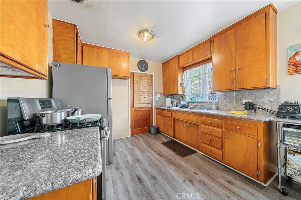 3823 Stockbridge Property Photo 36