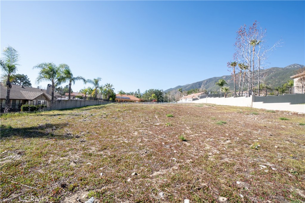 5056 Calypso Court Property Photo 10