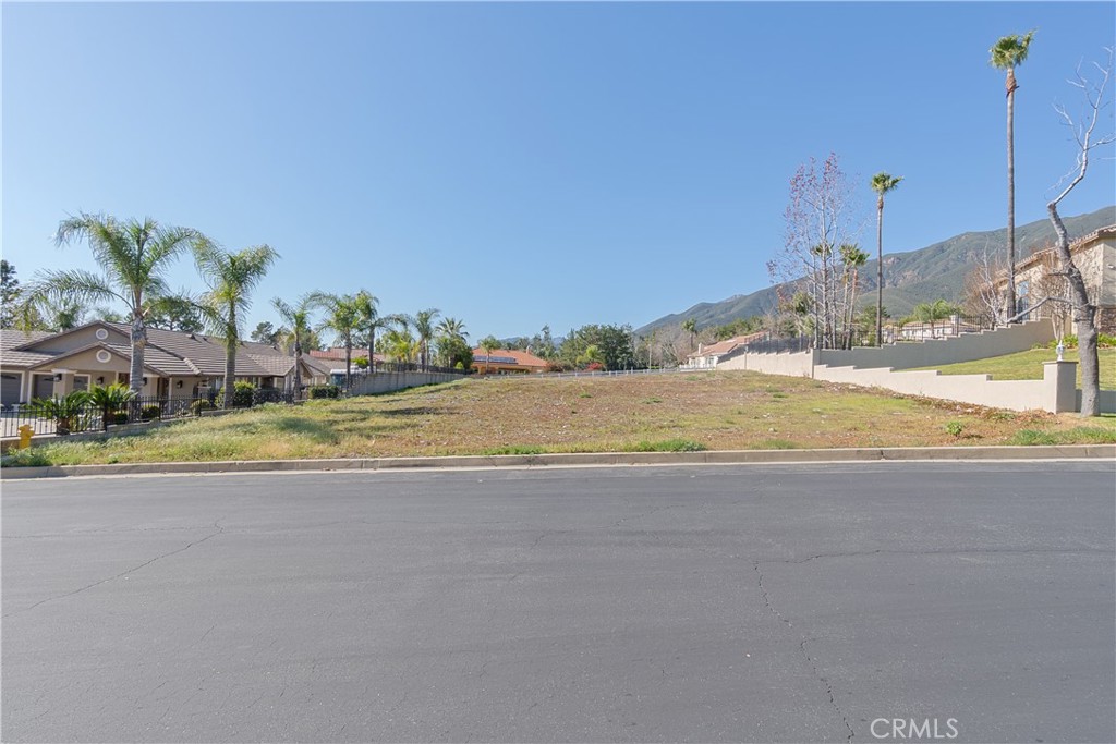 5056 Calypso Court Property Photo 12