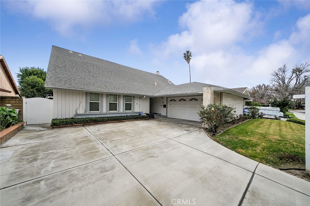 23850 Via Jacara Property Photo 2