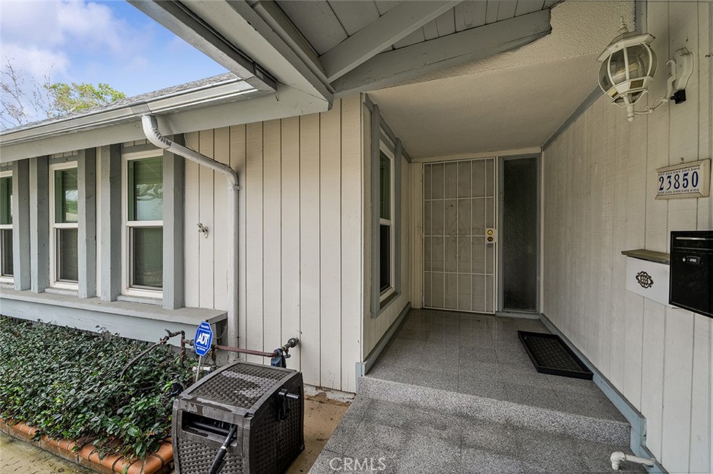 23850 Via Jacara Property Photo 4