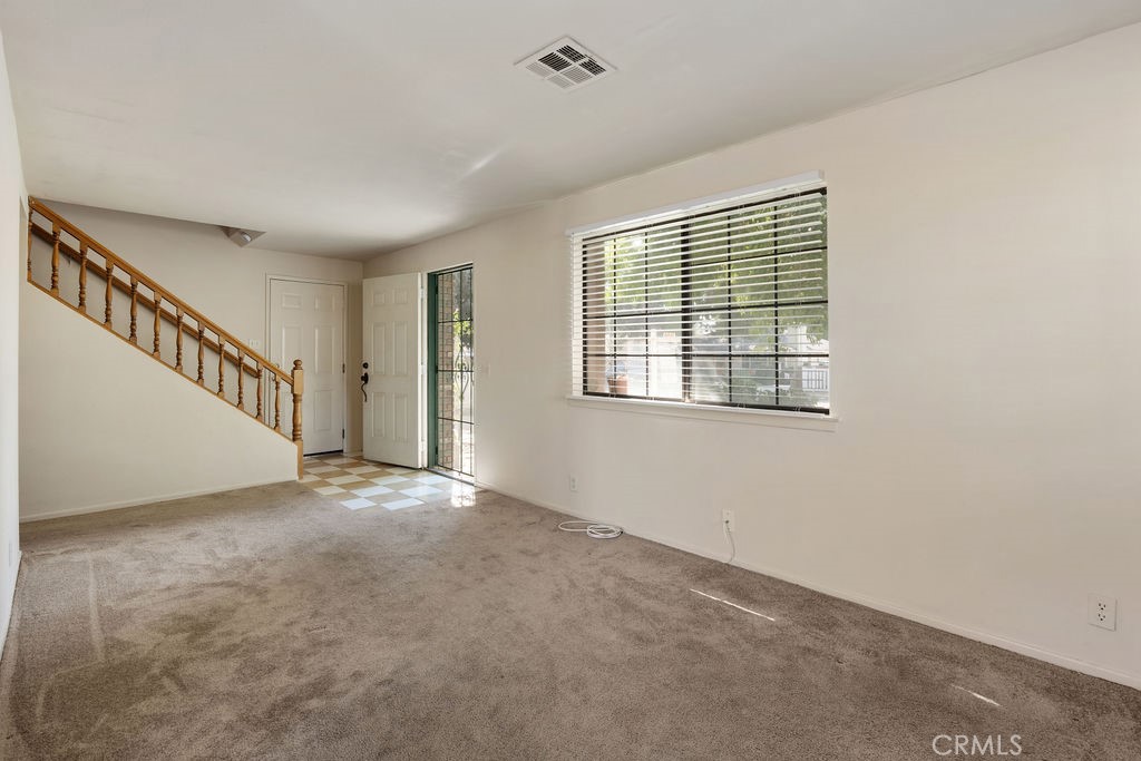 304 S Minnesota Property Photo 23