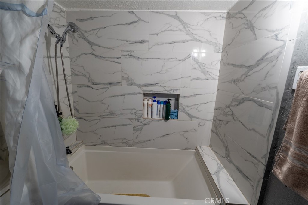 3895 Twining Property Photo 8