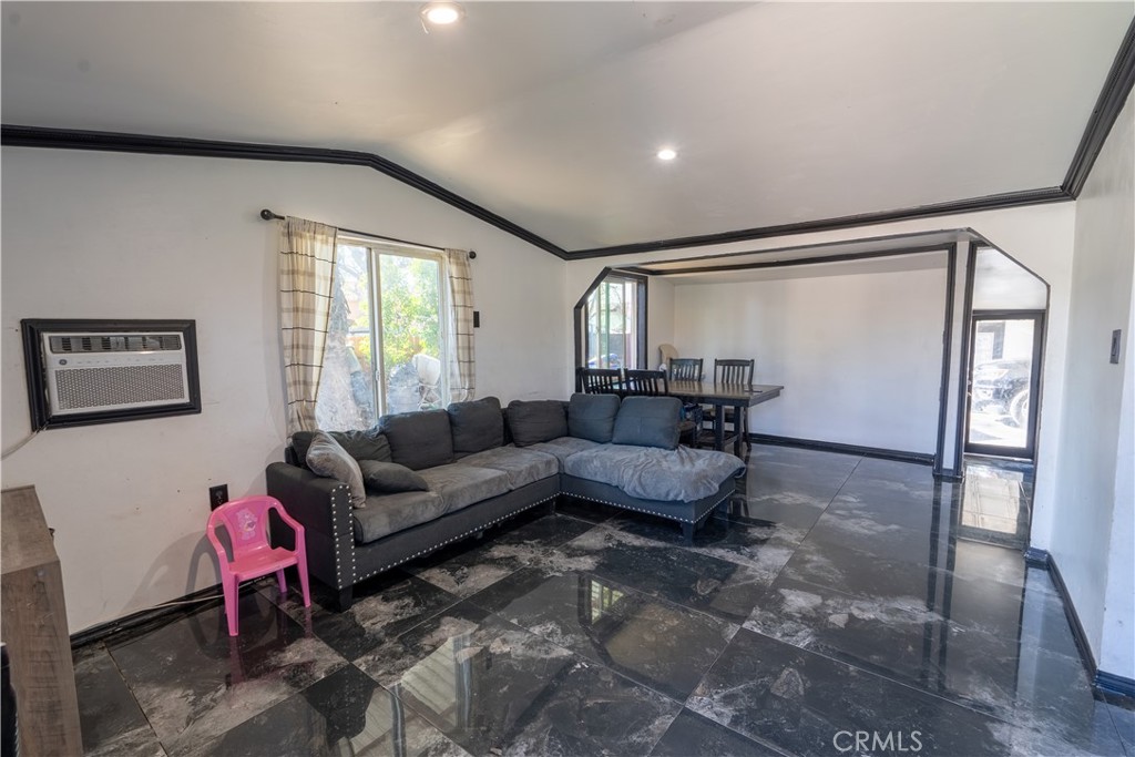 3895 Twining Property Photo 16