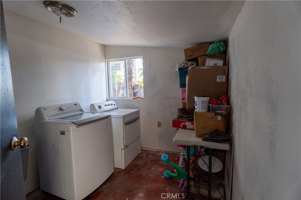 3895 Twining Property Photo 19