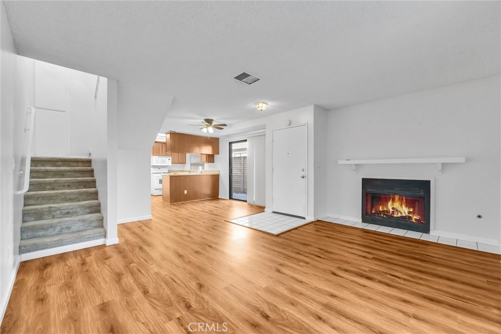 538 Derby Property Photo 5
