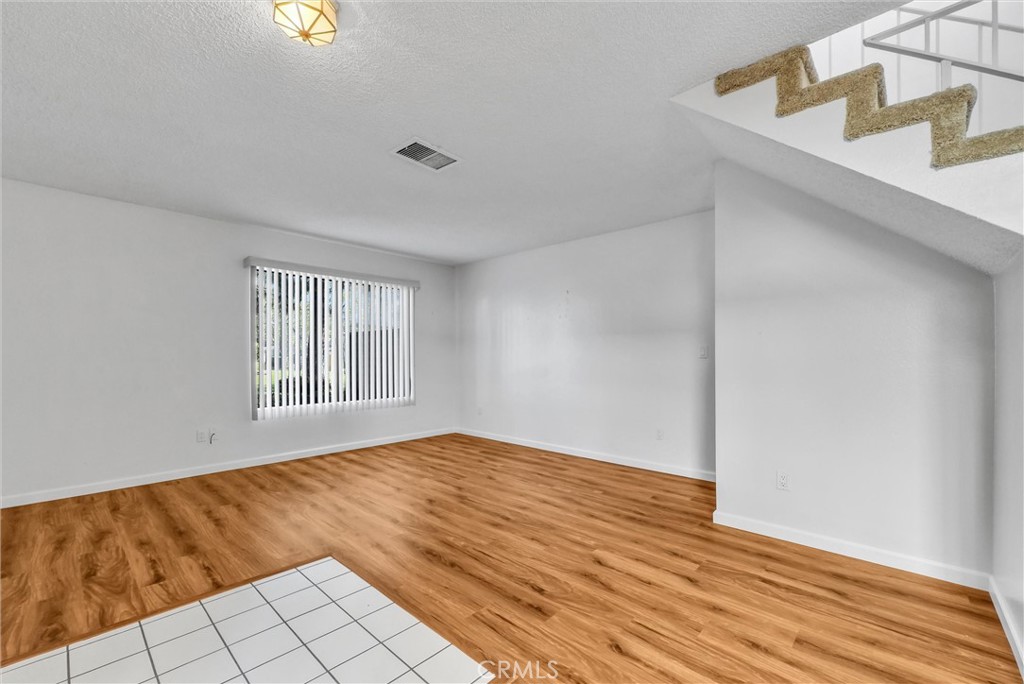 538 Derby Property Photo 11