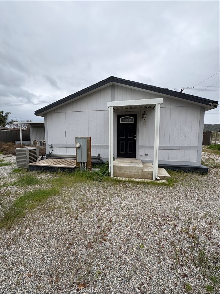 32810 Olive Property Photo 1