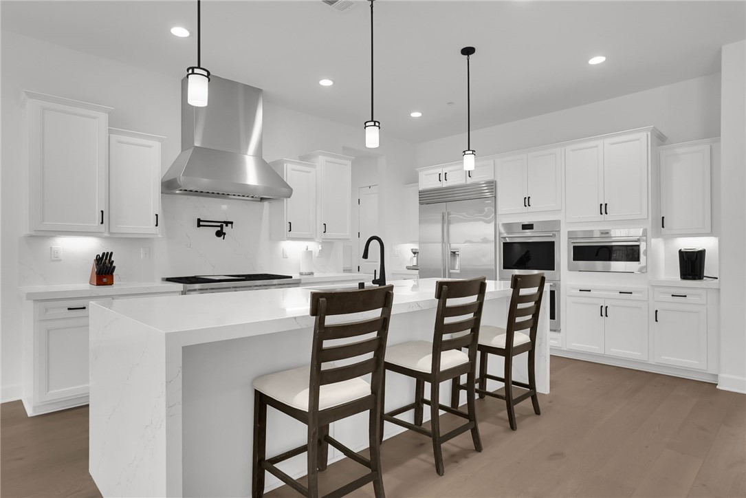 21303 Rockview Terrace Property Photo 2