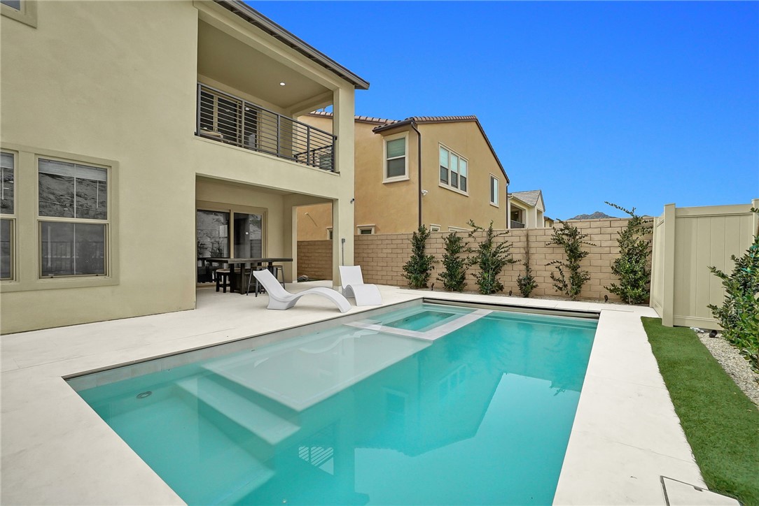 21303 Rockview Terrace Property Photo 20