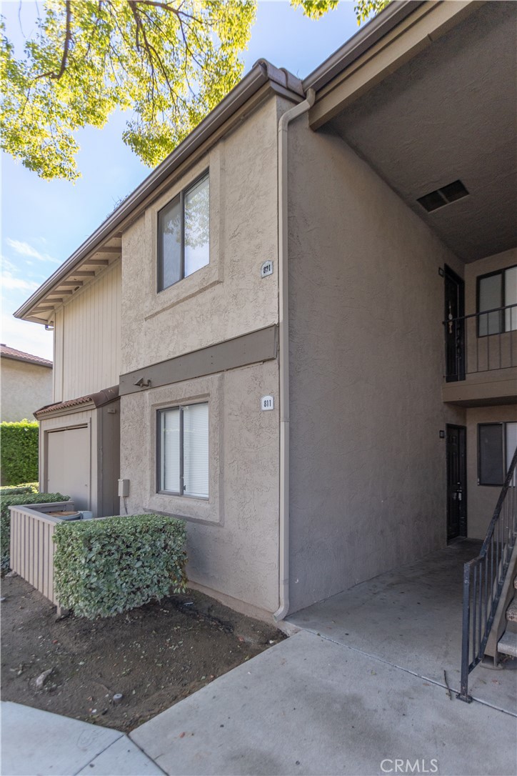 1265 Kendall Property Photo 2