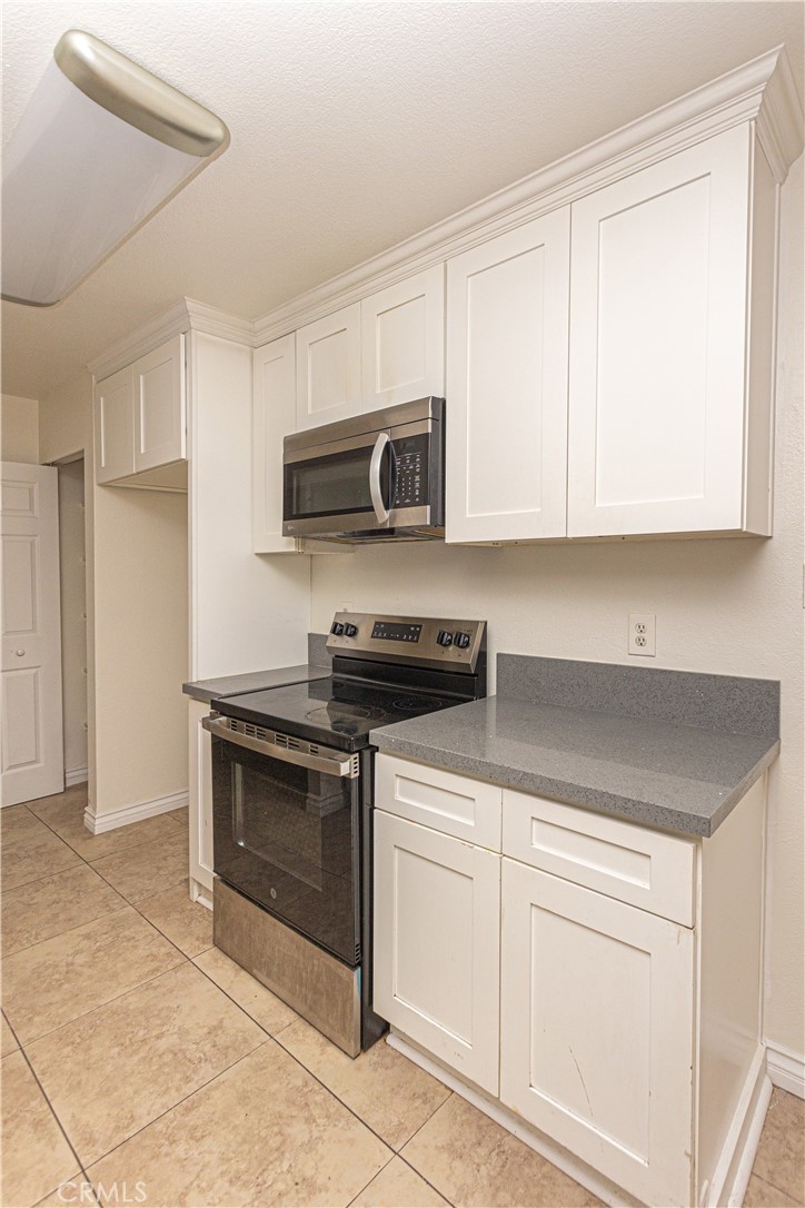 1265 Kendall Property Photo 7