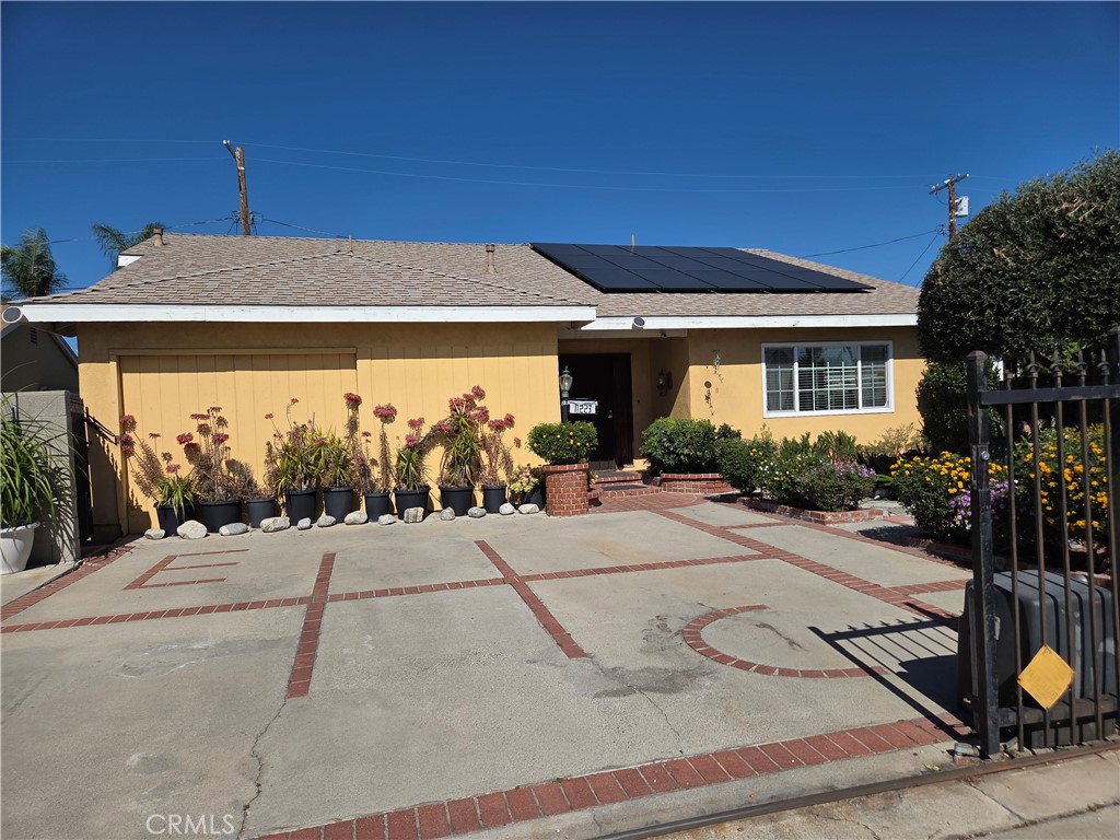 11223 Stagg Property Photo 3