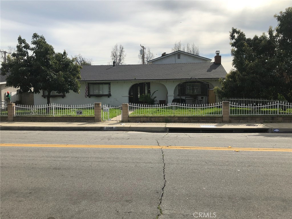 2302 8th Property Photo 17