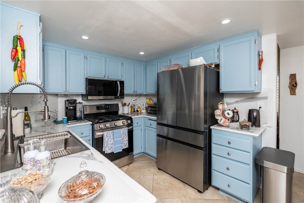 26592 Braddock Road Property Photo 10
