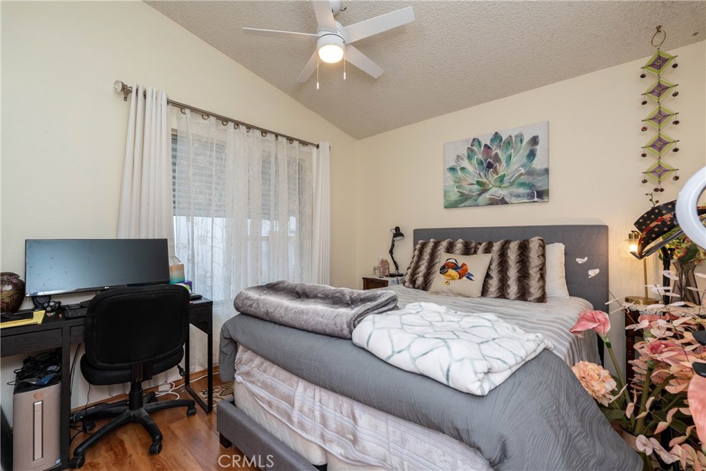26592 Braddock Road Property Photo 17