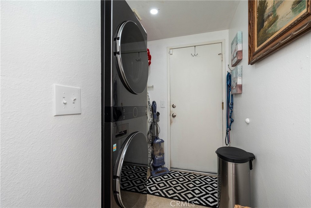 26592 Braddock Road Property Photo 19