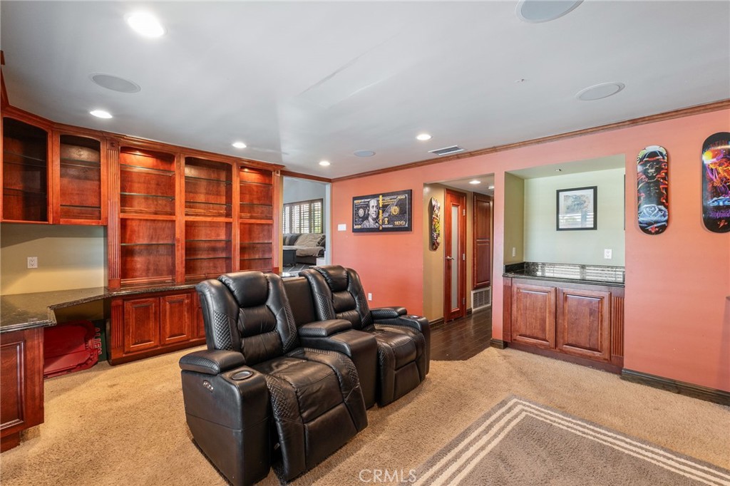 6770 Berkshire Property Photo 17