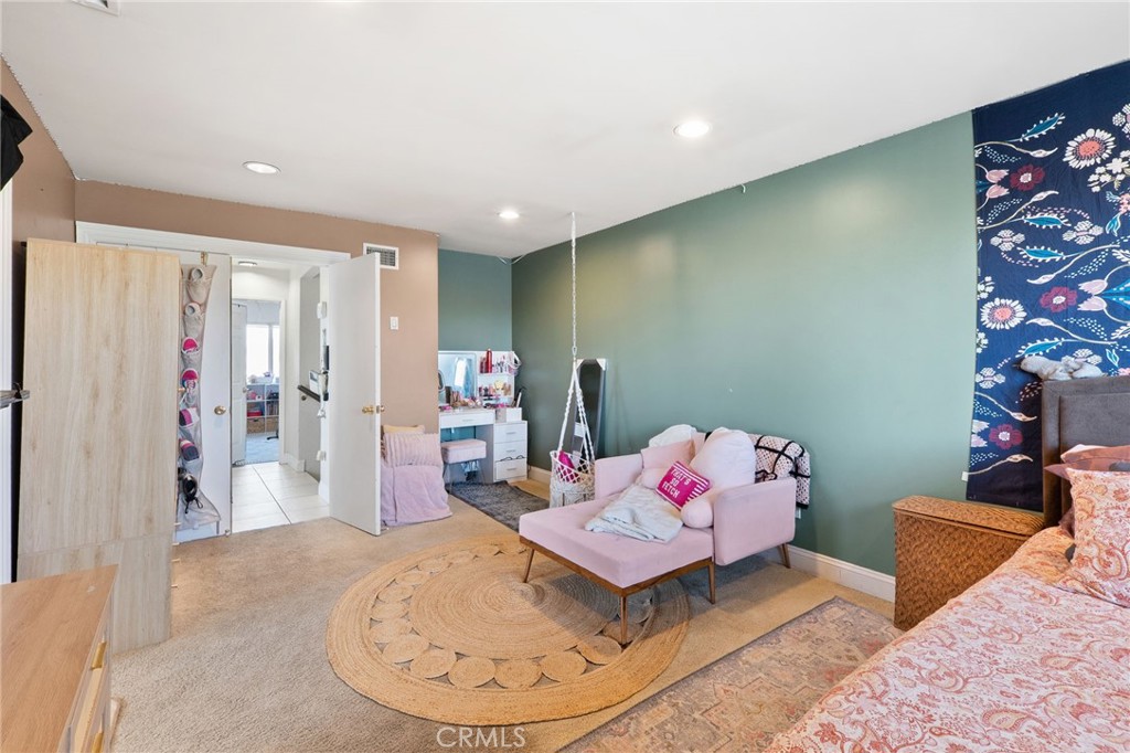 6770 Berkshire Property Photo 27