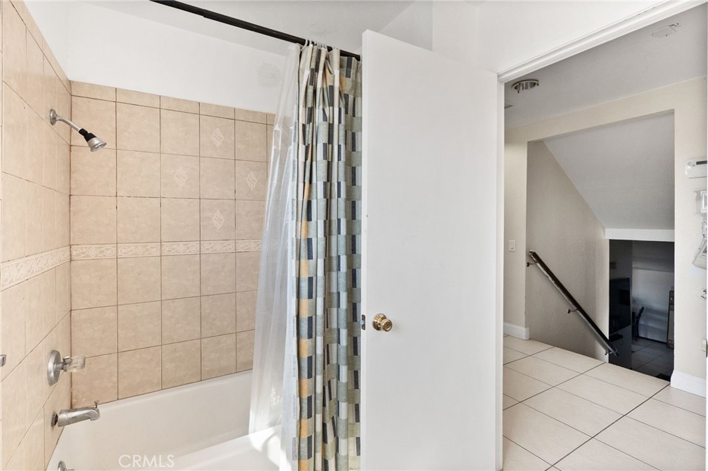6770 Berkshire Property Photo 32