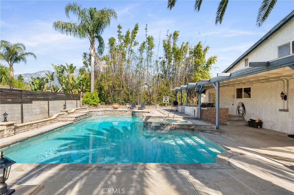 6770 Berkshire Property Photo 37