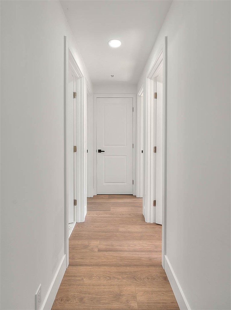 4472 Forest St. Property Photo 5