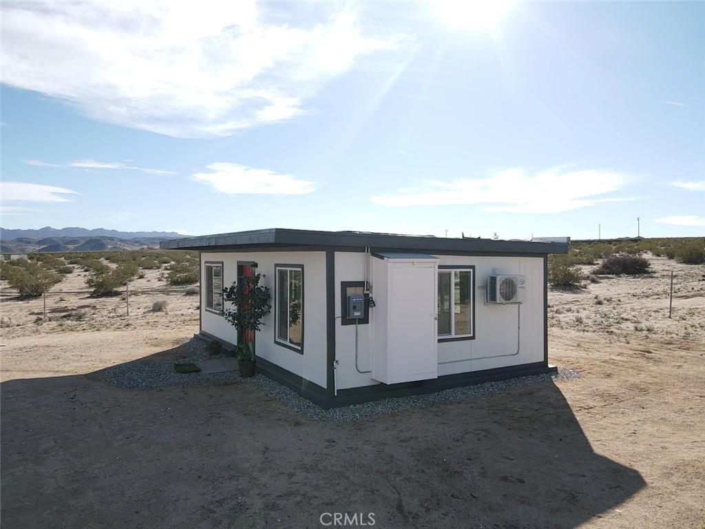 68423 Rainier Property Photo 4