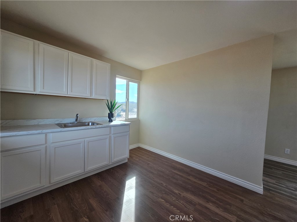 68423 Rainier Property Photo 6