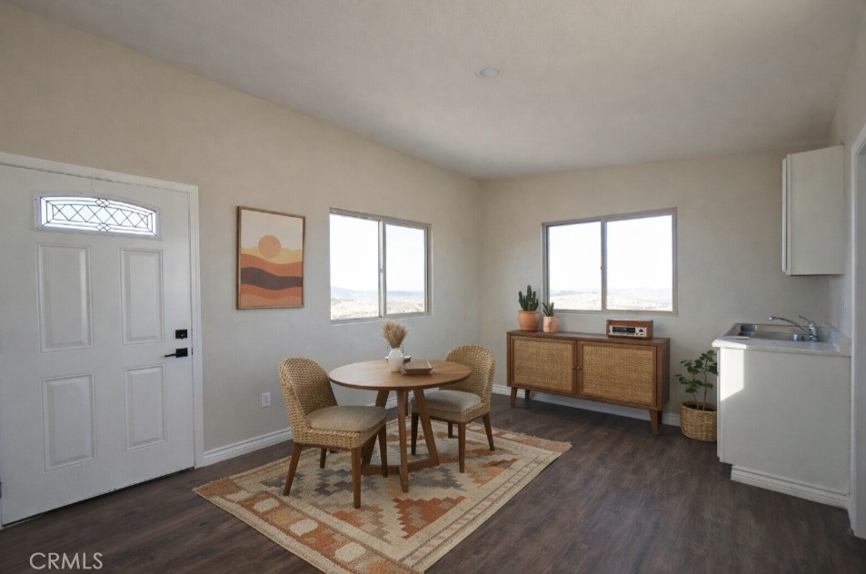 68243 Pioneer Trail Property Photo 8