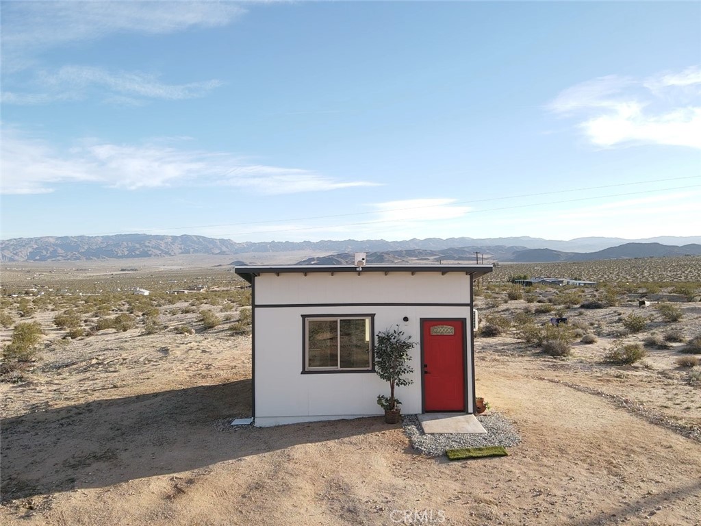 68243 Pioneer Trail Property Photo 16