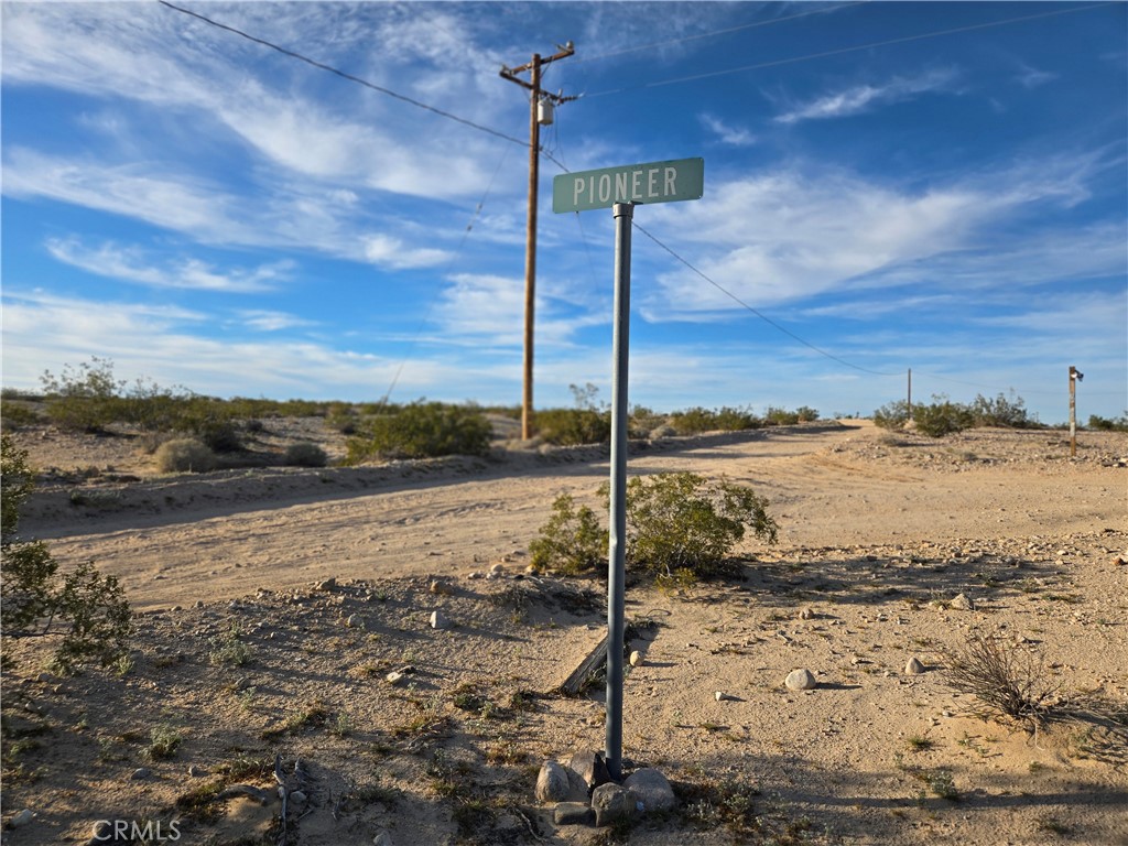 68243 Pioneer Trail Property Photo 22