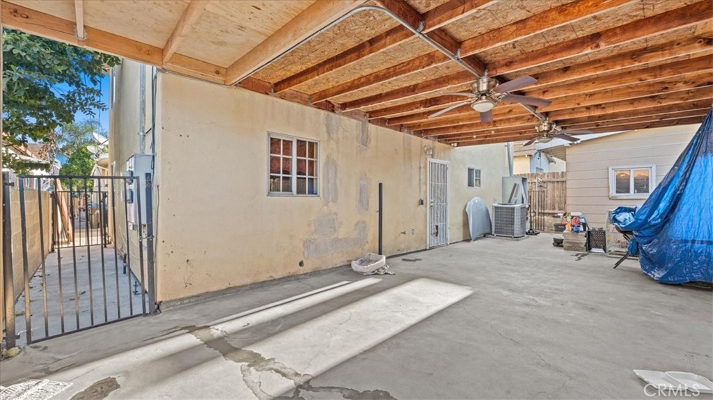 2740 Fairmount Property Photo 24
