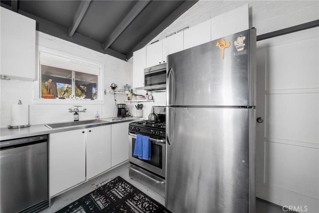 6443 Valley View Street Property Photo 19
