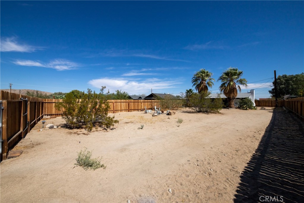 6443 Valley View Street Property Photo 22