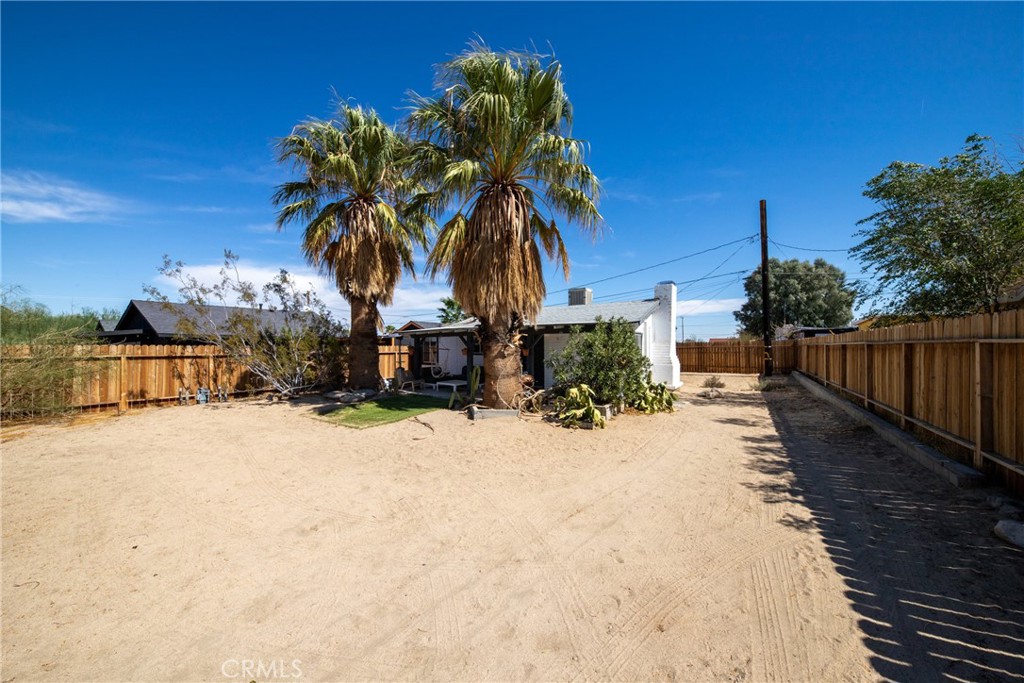 6443 Valley View Street Property Photo 25