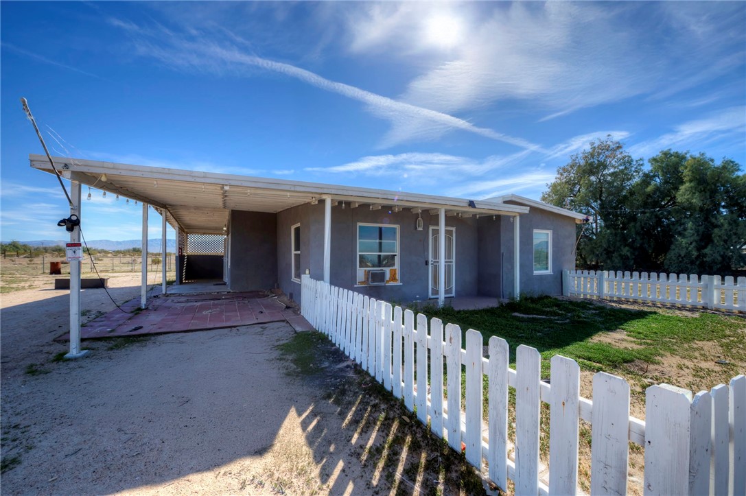 47631 Valley Center Property Photo 1