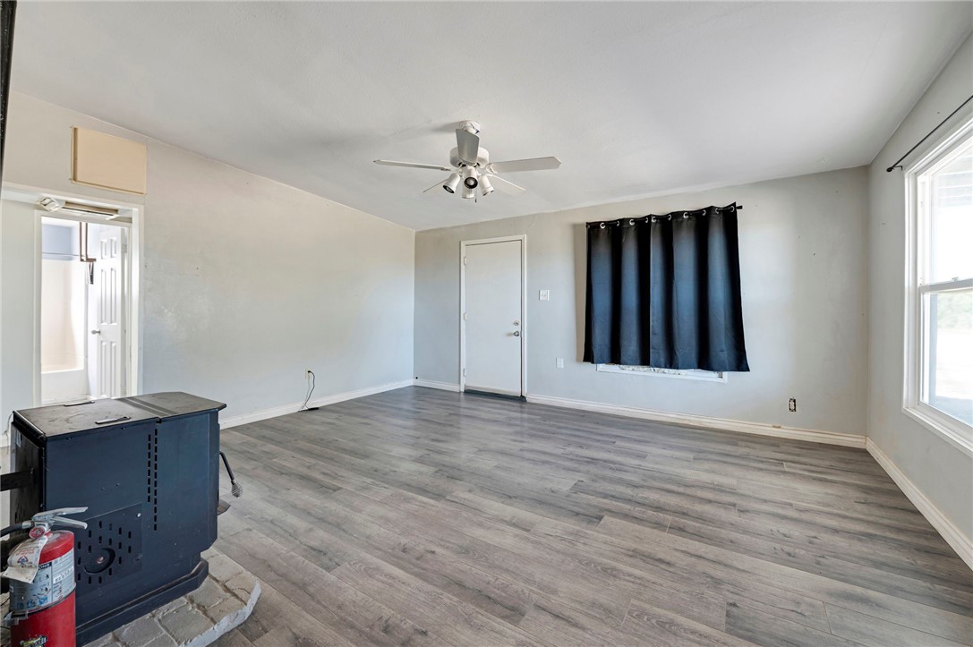 47631 Valley Center Property Photo 12