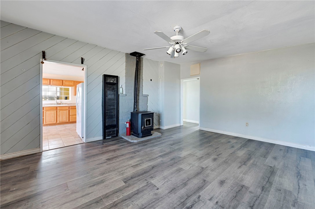 47631 Valley Center Property Photo 13