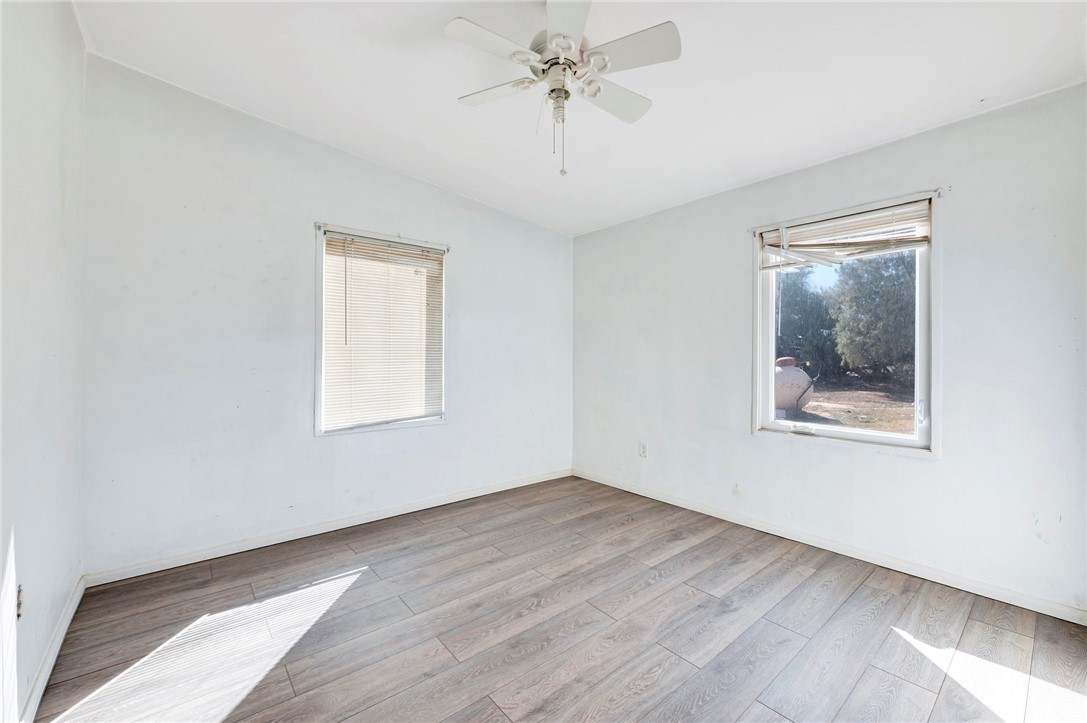 47631 Valley Center Property Photo 15