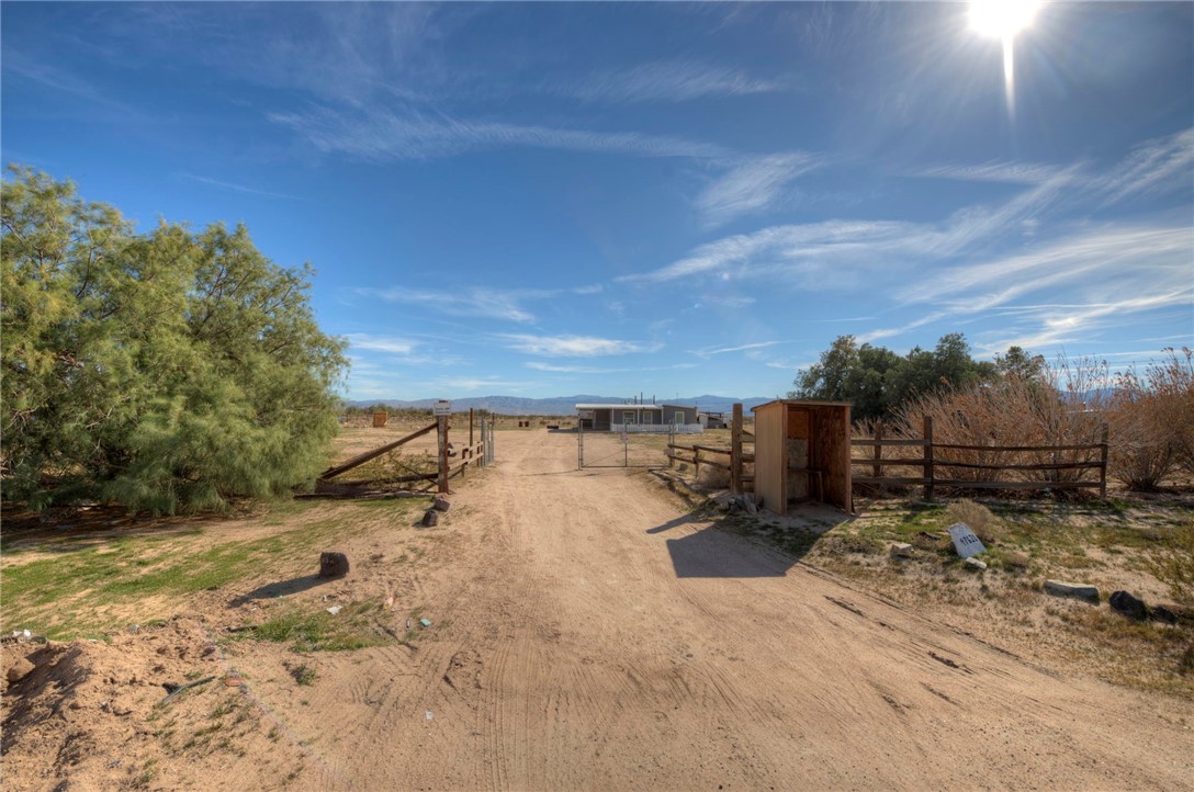 47631 Valley Center Property Photo 24