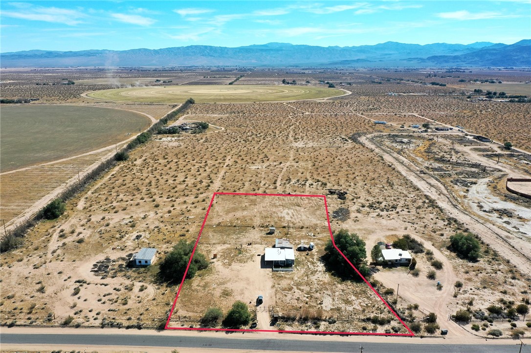 47631 Valley Center Property Photo 27