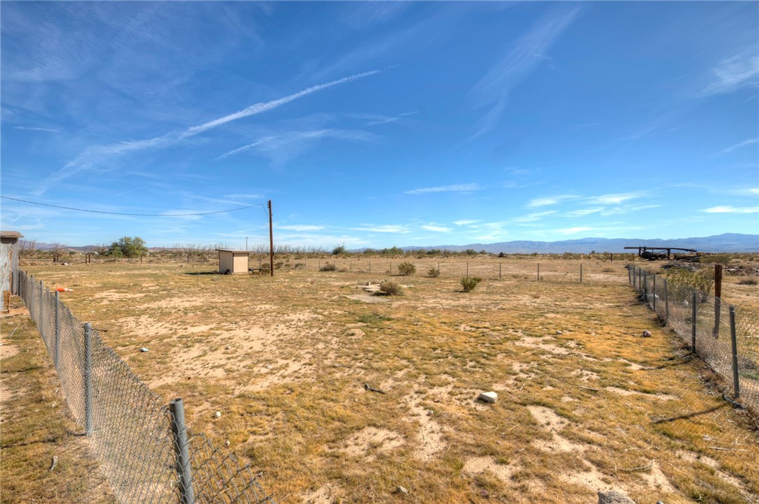 47631 Valley Center Property Photo 37