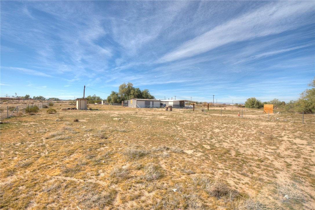47631 Valley Center Property Photo 39