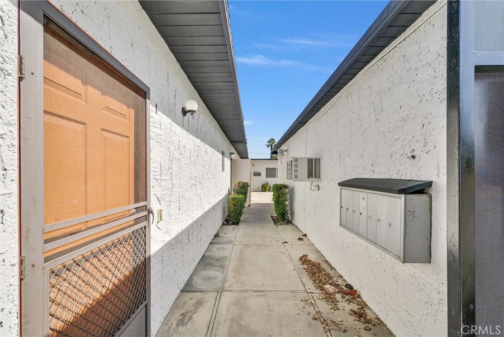 1900 E Baristo Road Property Photo 7